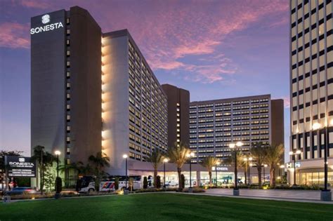 20 TOP Hotels Near Dinosaurs Island, Angeles 2024 .